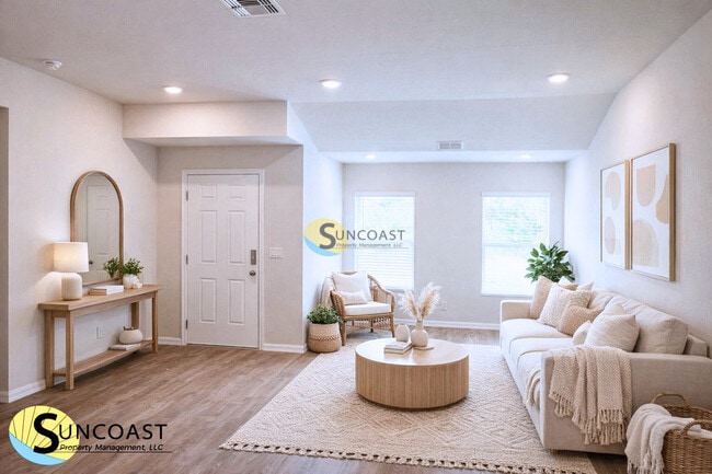 Building Photo - 397 Greenbriar Blvd