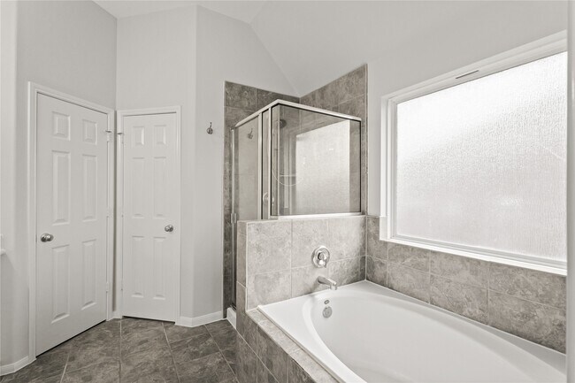 Building Photo - 21631 Rainfall Park Dr