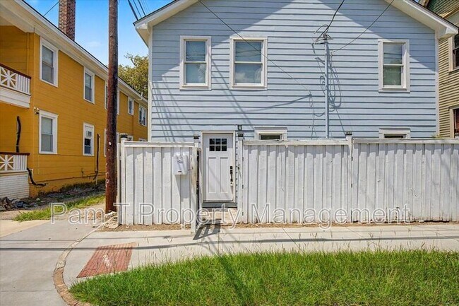 Building Photo - 201 A W 37th St