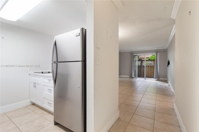 Building Photo - 8600 SW 109th Ave