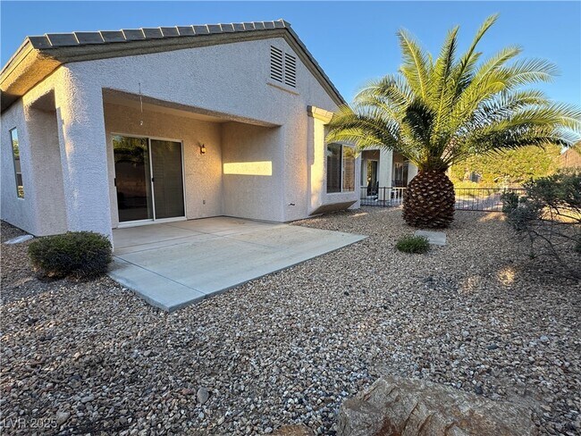 Building Photo - 3025 Seaford Peak Dr