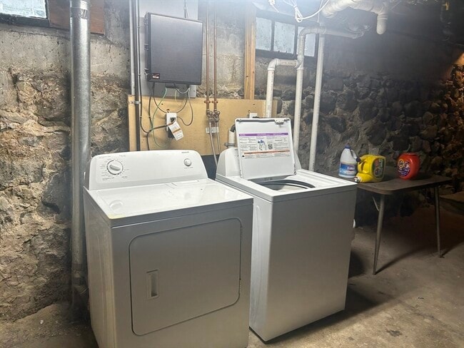 Building Photo - 1296 Massachusetts Ave