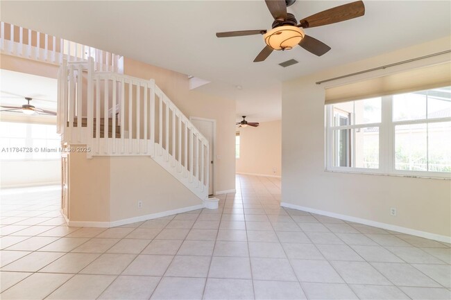 Building Photo - 1306 Banyan Way