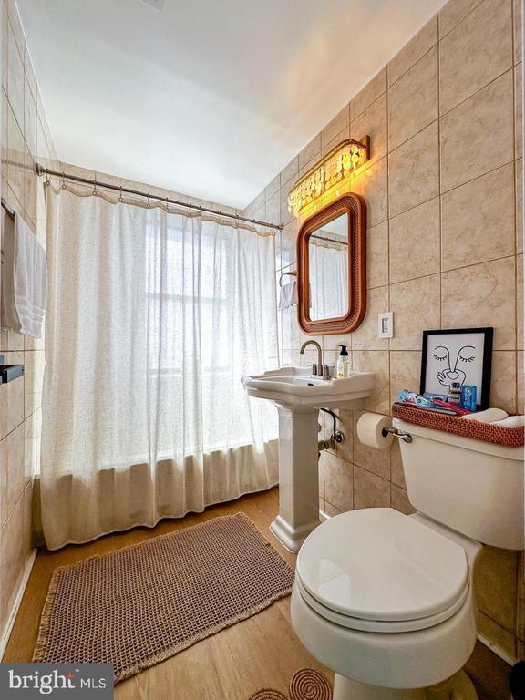 Building Photo - 80 New York Ave NW