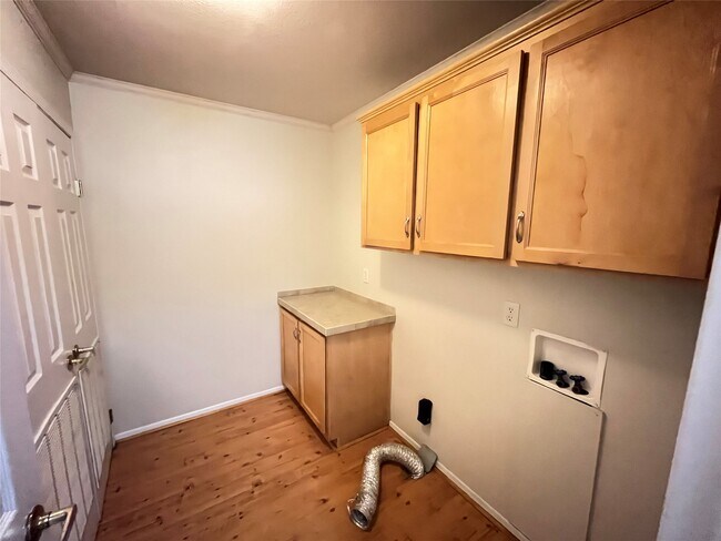 Building Photo - 10214 Berrybriar Ln