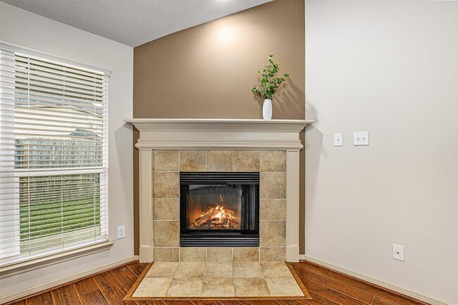 Building Photo - 25227 Ginger Ranch Dr