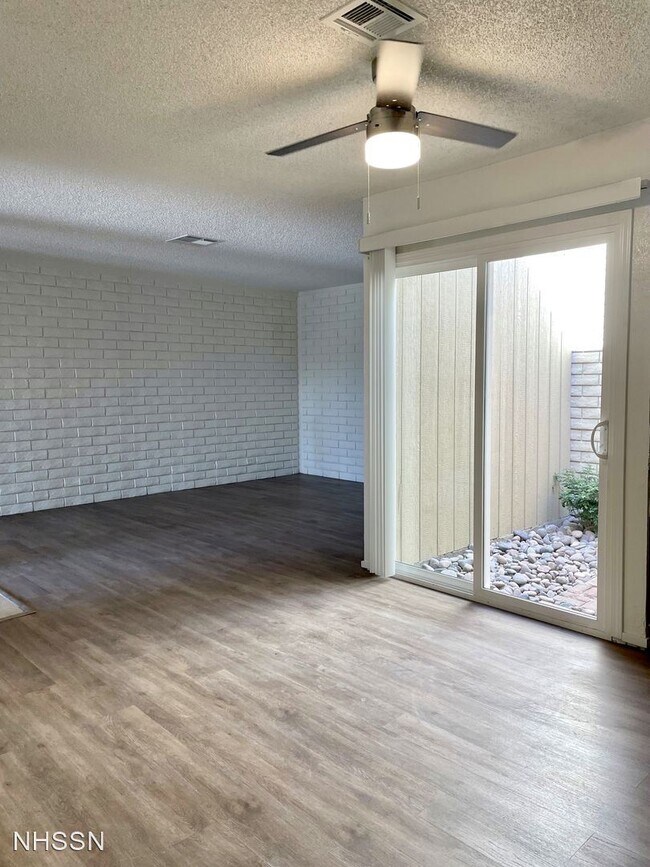Building Photo - 3 br, 2 bath House - 3033 Saint George Str...