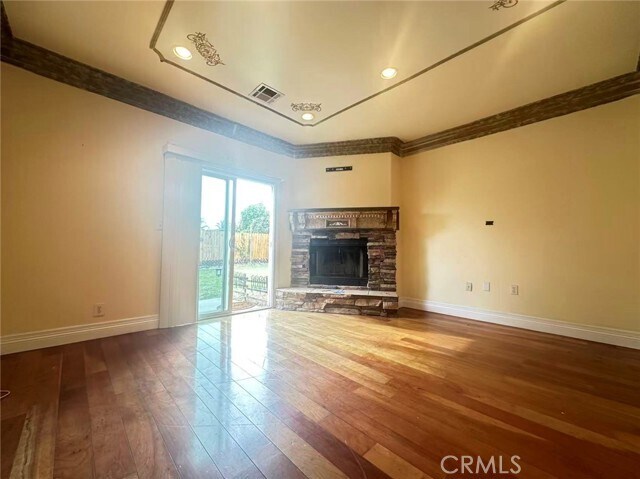 Building Photo - 928 S Bon View Ave