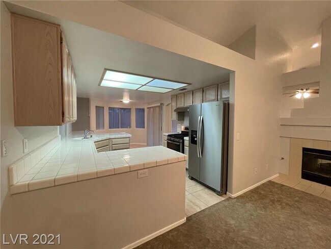 Building Photo - 4817 Crimson Glory Ln