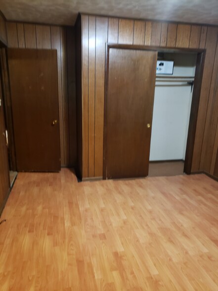 Building Photo - 1602 Ashdale Rd