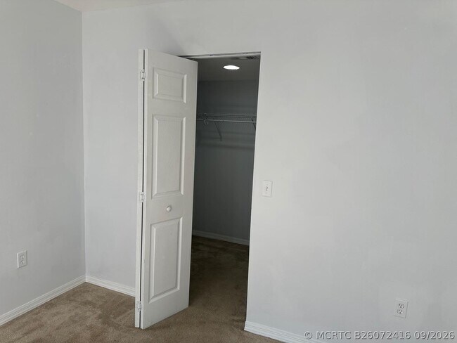 Building Photo - 4179 N Haverhill Rd