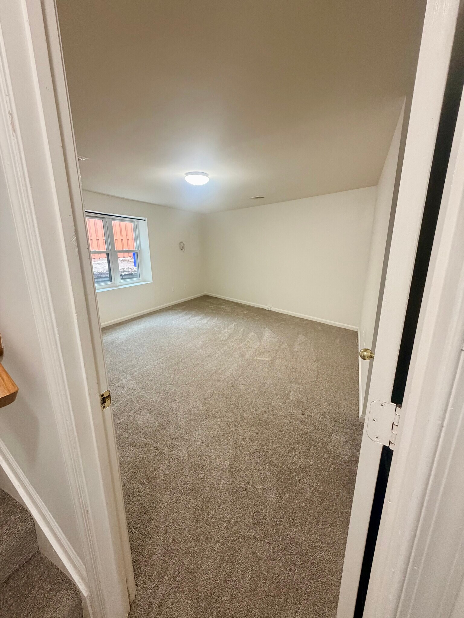 Building Photo - 5837 Norham Dr