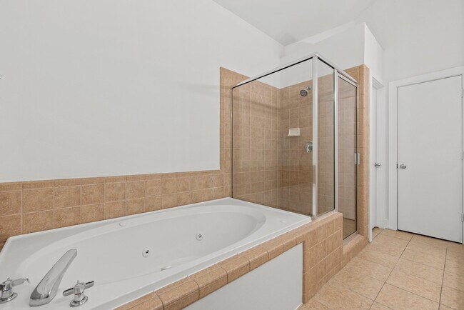 Building Photo - 3501 Link Valley Dr.