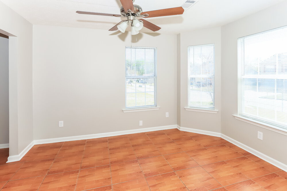 Building Photo - 833 Rock Shoal Ct