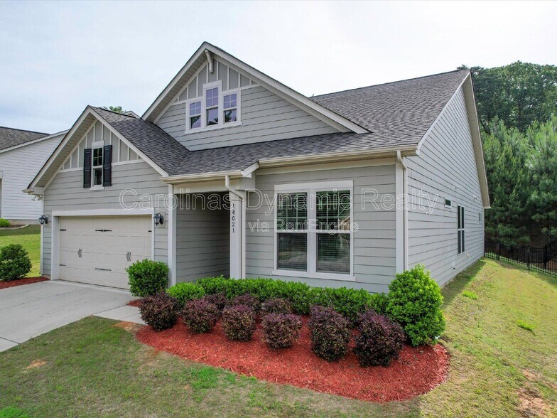 Building Photo - 14021 Goldenrod Trace Rd