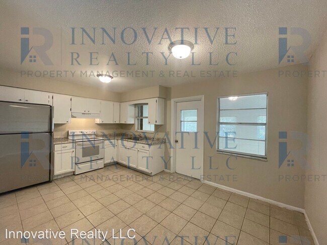 Building Photo - 4 br, 3 bath House - 4538 Canna Drive