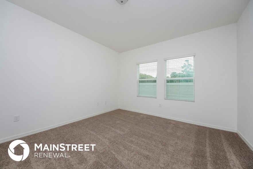 Building Photo - 104 Hidden Lk Lp