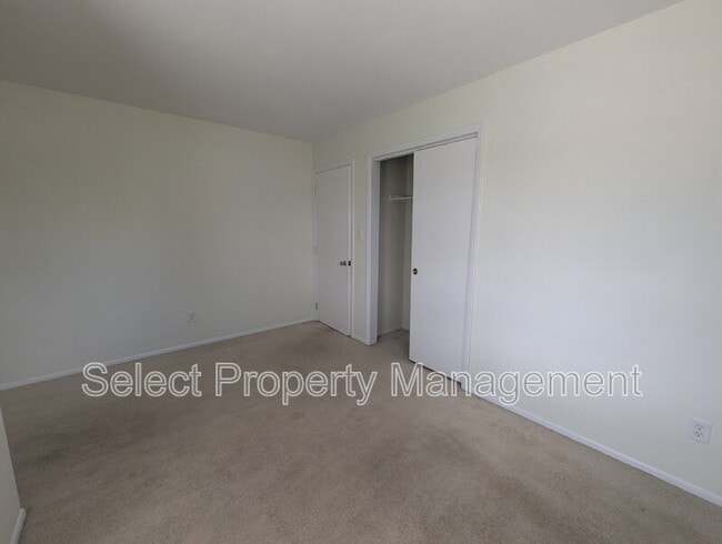 Building Photo - 3226 Arrowwood Dr