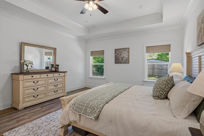 Building Photo - 35 Highland Dr NW