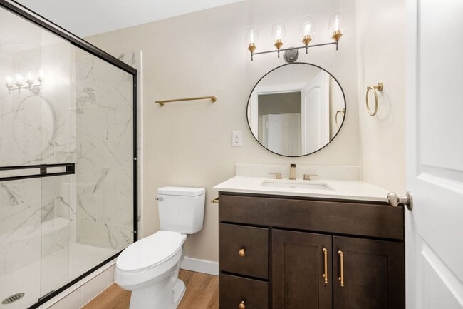 Building Photo - NORTHSIDE RARE GEM - FULLY RENOVATED 5+ BE...