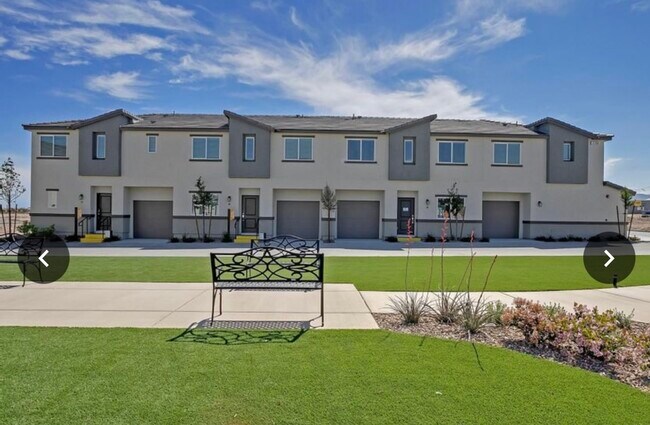 Building Photo - 2828 Mosaic Moon Ln