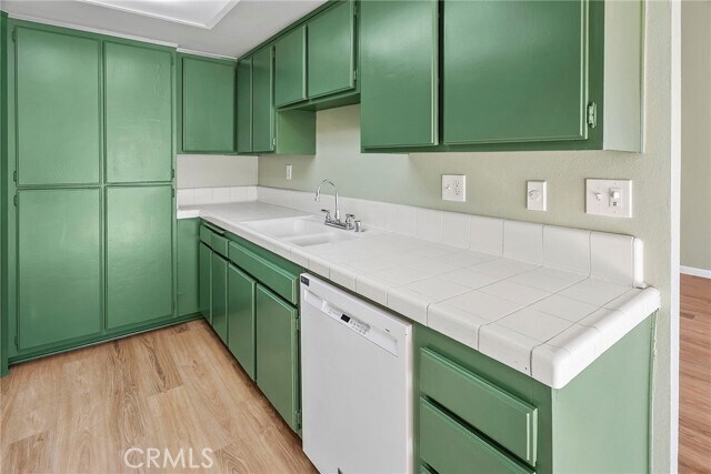 Building Photo - 15000 Halldale Ave