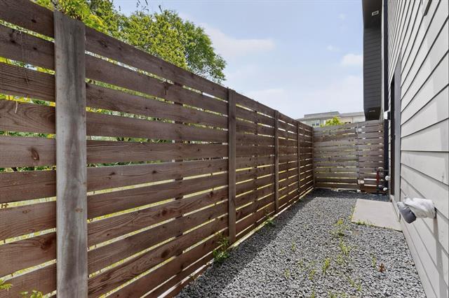 Building Photo - 4920 Lexington Ct