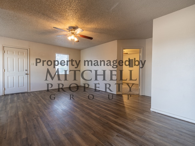Building Photo - Welcome to 2311 88th! This home is cozy wi...