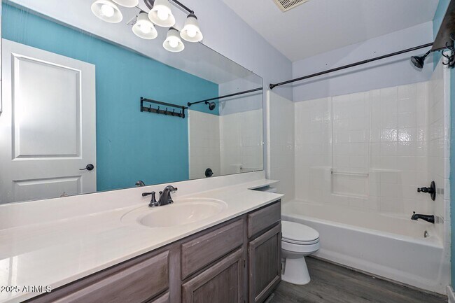 Building Photo - 18203 N 85th Dr