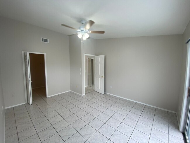 Building Photo - 3300 Loveland Blvd