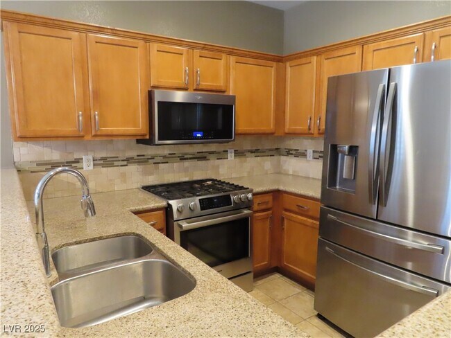 Building Photo - 4318 Via Dana Ave