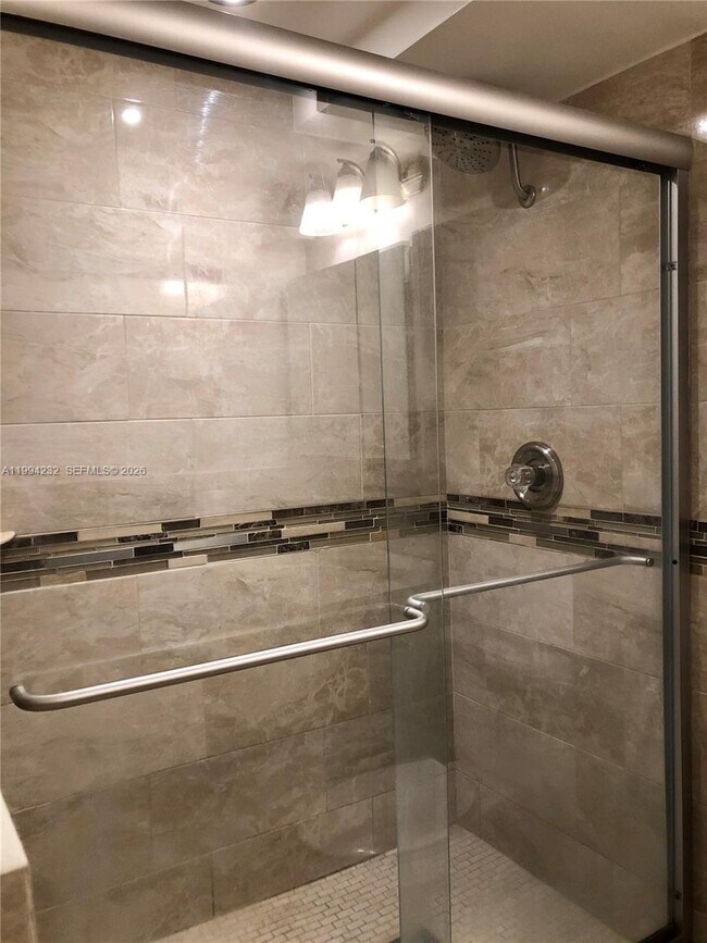 Building Photo - 9753 W McNab Rd