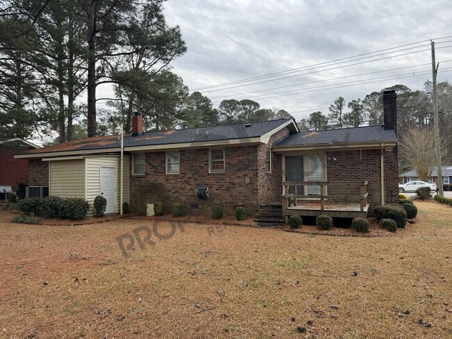 Building Photo - Single Family Home on West Mount Drive