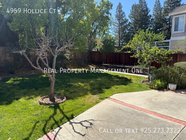 Building Photo - 4959 Hollice Ct