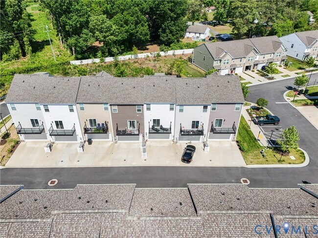Building Photo - 4019 Grand Reserve Ln