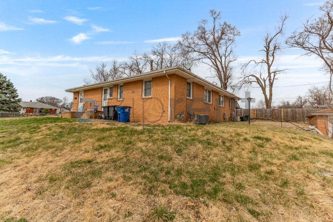 Building Photo - 3366 Craig Ave