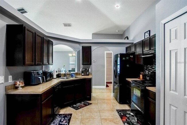 Building Photo - 3111 Turnberry Blvd