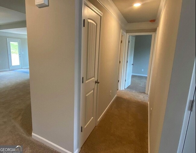Building Photo - 1004 Soapstone Dr