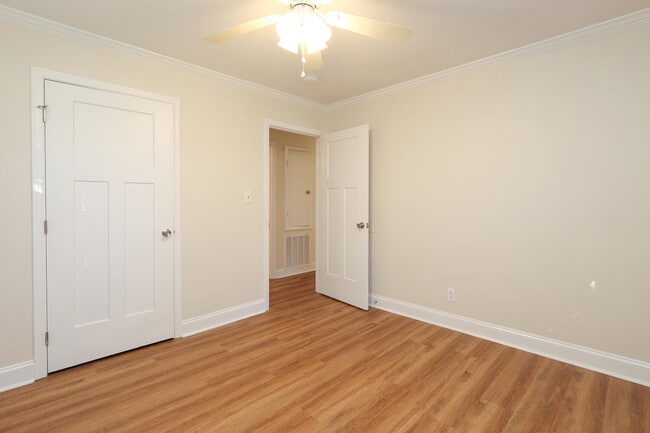 Building Photo - 937 Green Cir Dr