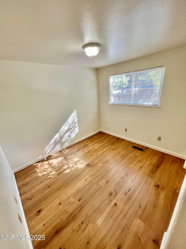 Building Photo - 1501 Gault Way