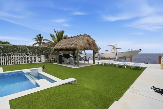 Building Photo - 235 Tavernier Dr