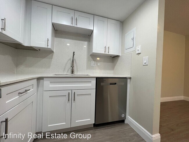 Building Photo - 1 br, 1 bath House - 210 Moree Loop #7