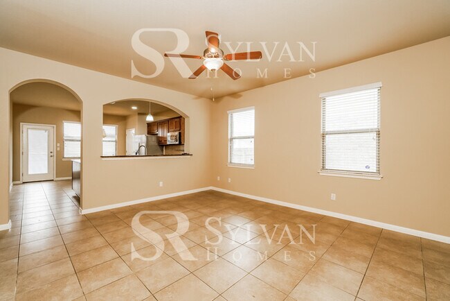 Building Photo - Prepare to be impressed by this 3 bedroom, 2 bathroom home