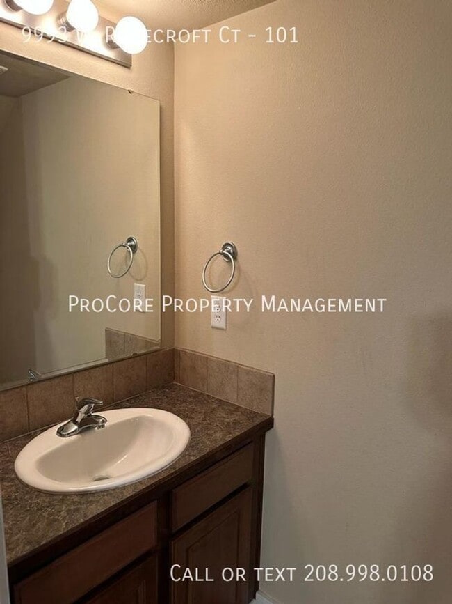 Building Photo - 9993 W Rosecroft Ct