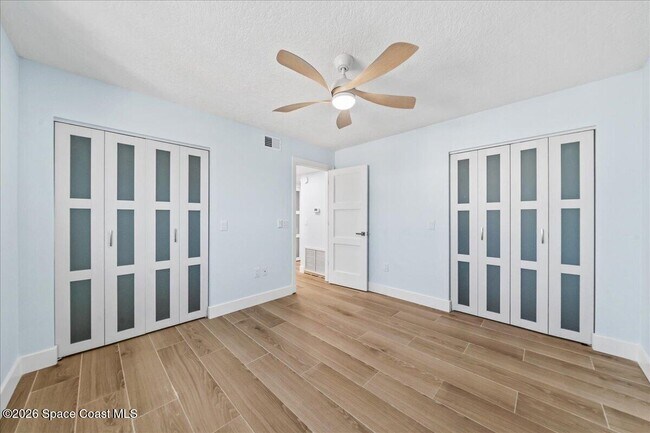 Building Photo - 1465 Jimmy Buffett Mem Hwy