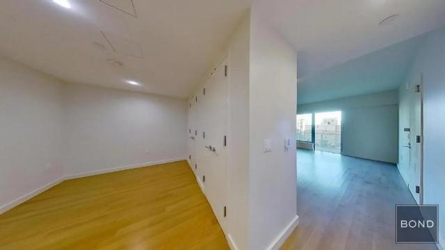 Building Photo - 2 bedroom in NEW YORK NY 10028