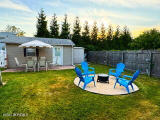 Building Photo - 6 Avenel Blvd