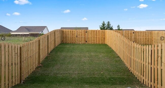 Building Photo - 733 Grovebury Ct