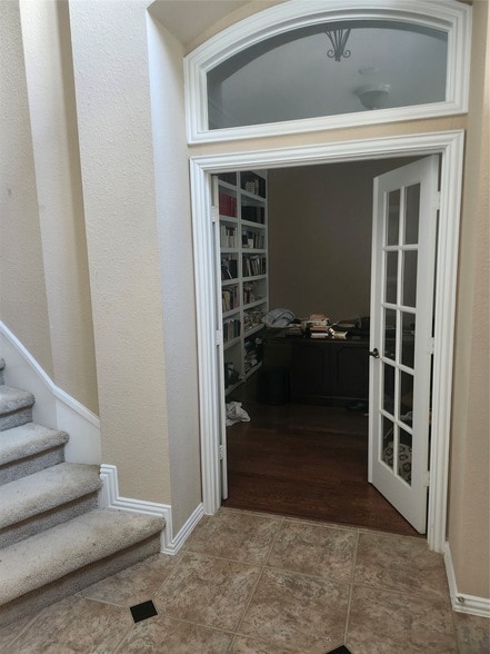 Building Photo - 4627 Lake Knoll Ct