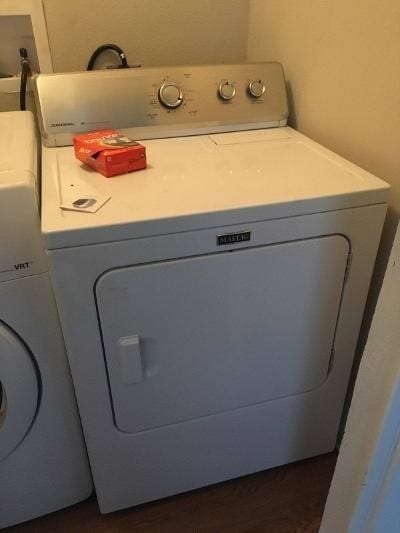 Building Photo - 5221 Darling St